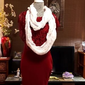 White Scarf *Infinity*